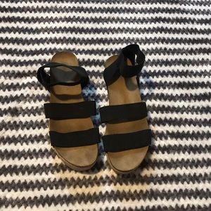 Flatform Sandals